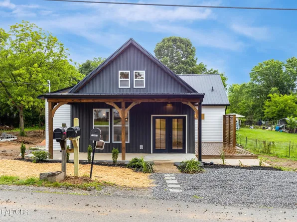 1516 S Odell Rd, Maryville, TN 37801