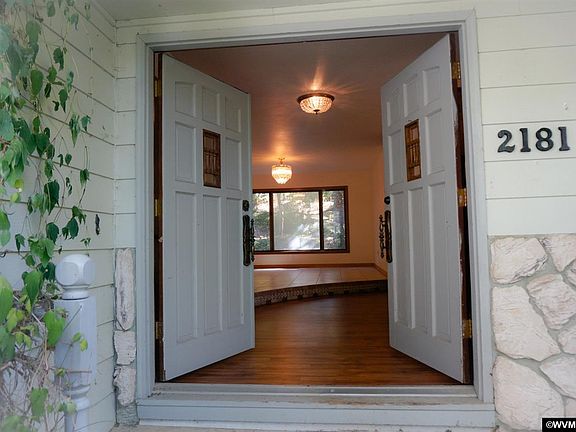 2nd image of 2181 Eola Dr NW