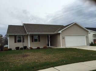 807 N 6th Ave, Sturgeon Bay, WI 54235