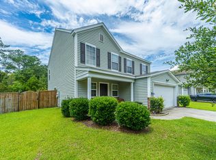 111 Farm Quarters Dr, Goose Creek, SC 29445