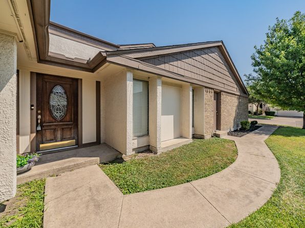 Home for Sale in Garland TX