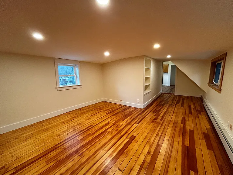 46 Elm St #2 — Photo 6