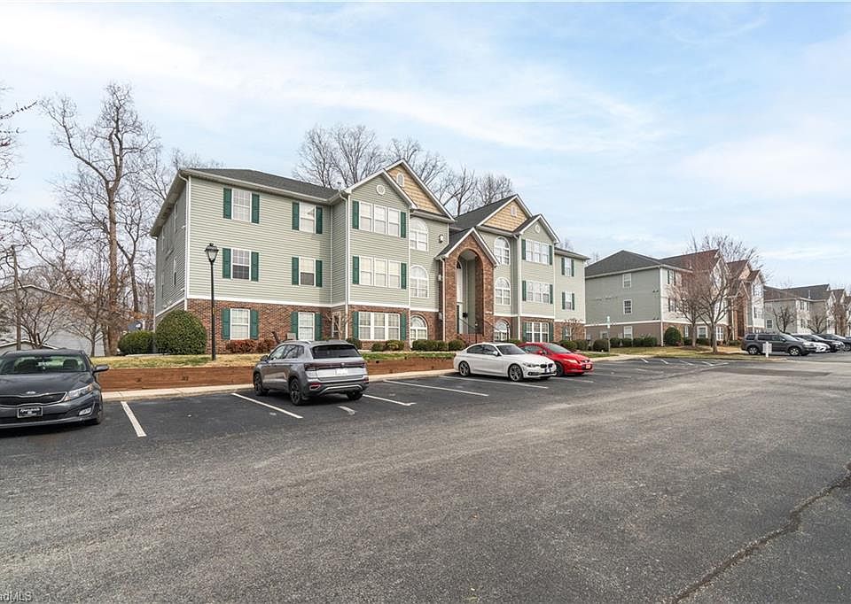 1st image of 3483 Forestdale Dr APT 1D