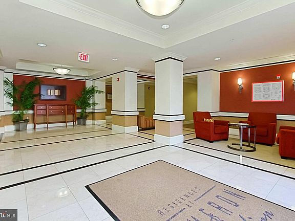 5th image of 400 Cameron Station Blvd APT 304