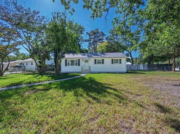6301 Knight Ave, Mays Landing, NJ 08330