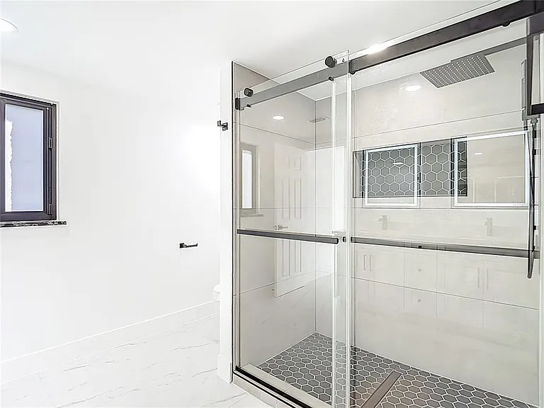 9920 San Mateo Way — Photo 40