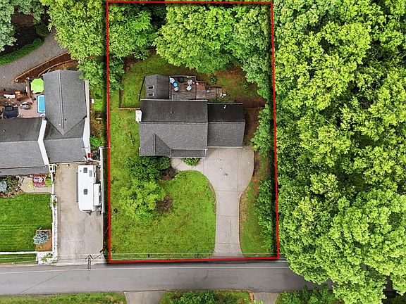 4th image of 3423 Hackworth Rd