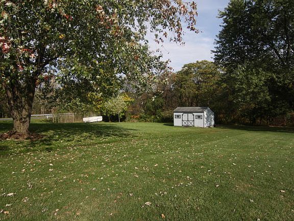 2nd image of 1698 Christine Dr