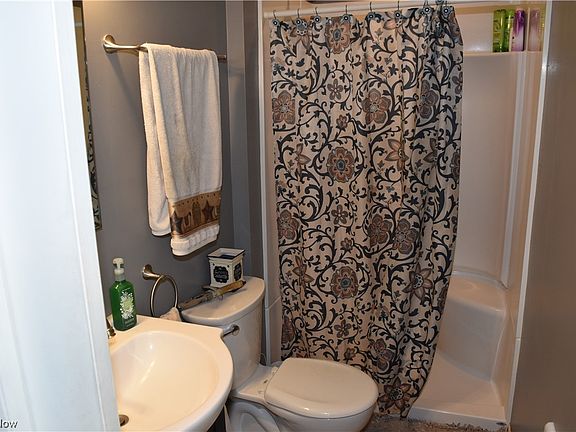 5th image of 62120 Rolling Hills Ln