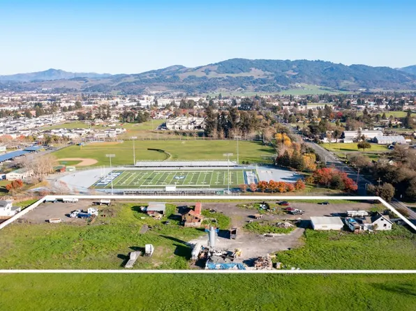 671 Bellevue Avenue, Santa Rosa, CA 95407