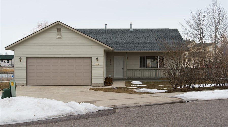 1st image of 2194 S Woodland Dr #2