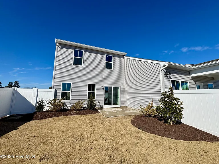 106 Mizzen Way #B — Photo 15