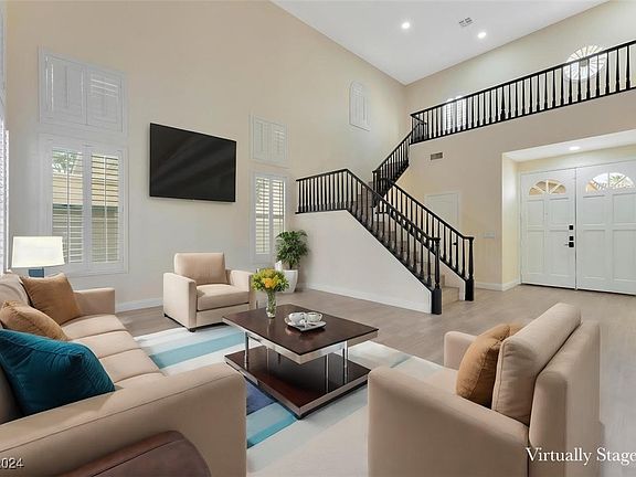 2nd image of 8212 Taos Paseo Ave