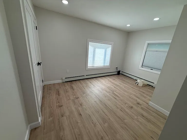 157 Pleasure Ave — Photo 8