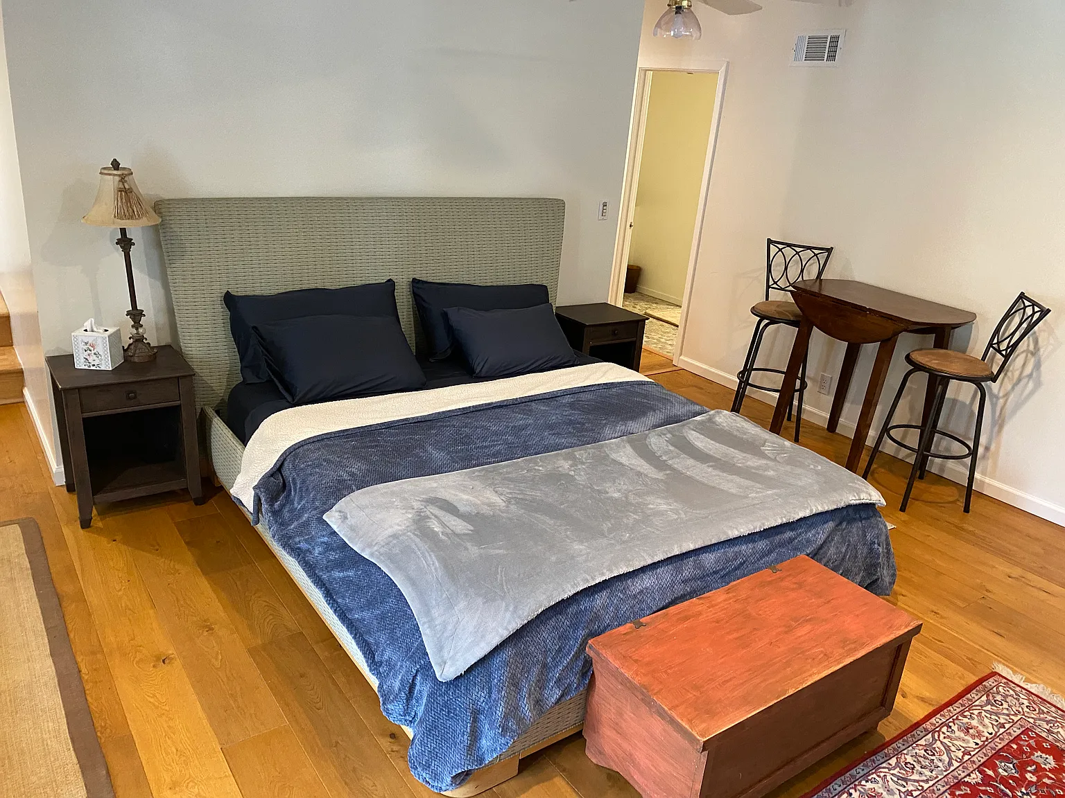 9 Devonshire Way — Photo 4