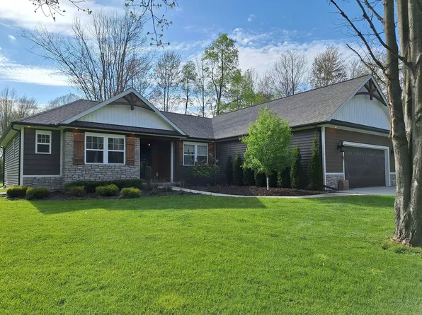 2063 Mayer Rd, Goodells, MI 48027