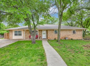 2705 S Lipsey St, Decatur, TX 76234