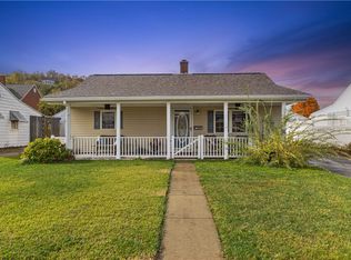 725 Lewis Ave, Charleroi, PA 15022