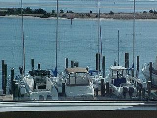 2nd image of 100 OLDE TOWNE YACHT CLU #303