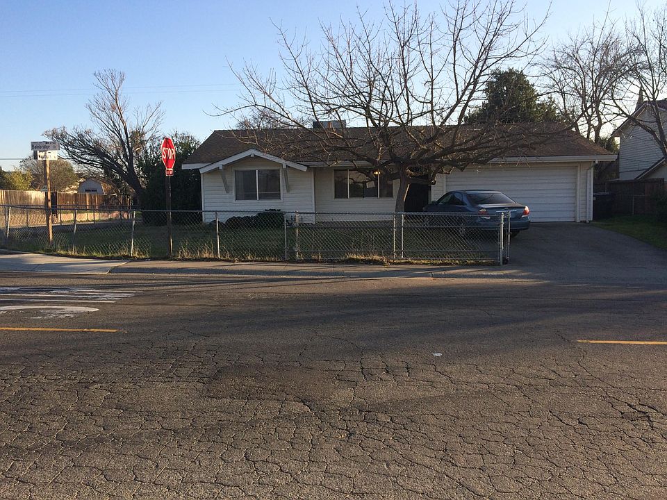 1st image of 3750 Bainbridge Dr