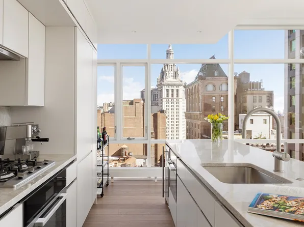 5 Beekman Street 21B image 2 of 22