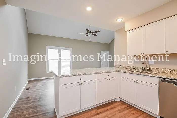 10686 Ravenna Rd #A — Photo 4