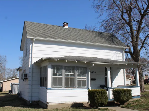 1403 W South 3rd St, Shelbyville, IL 62565
