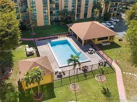 11750 SW 18th St