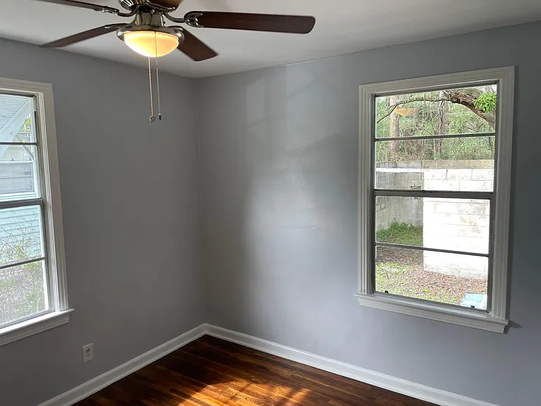 2515 Doby St — Photo 7