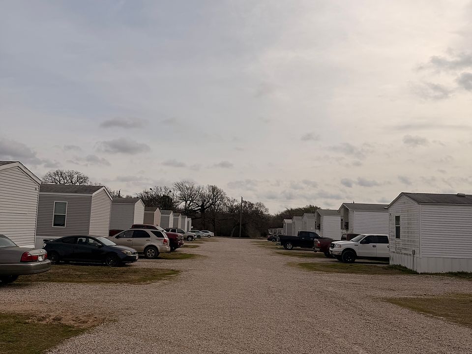 1st image of 131 N Main St #22