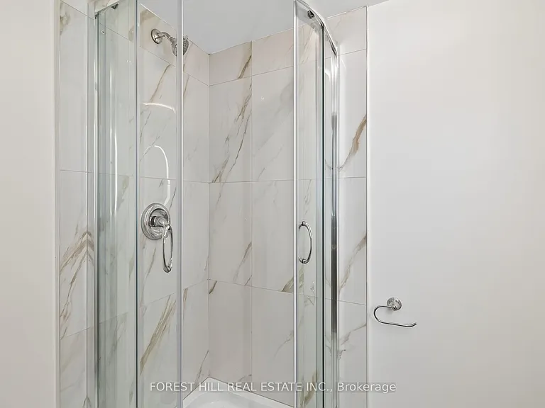 52 Albright Ave #D — Photo 35