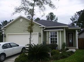 Adorable Home w/ Fireplace,