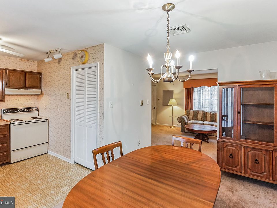 130 Carlton Ave, Marlton, NJ 08053 Zillow