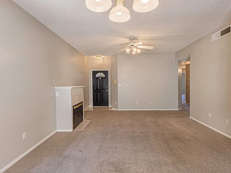4600 Leeds Ave — Photo 9