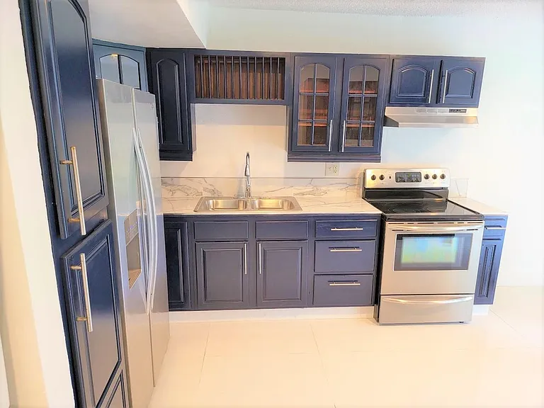 17160 SW 94th Ave — Photo 6