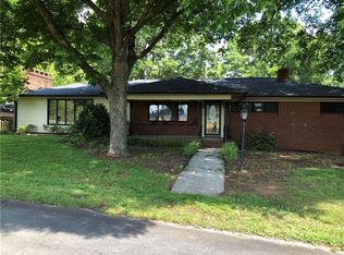 141 Henning Dr, Albemarle, NC 28001