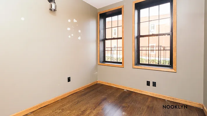 Rented by Nooklyn NYC LLC | media 69