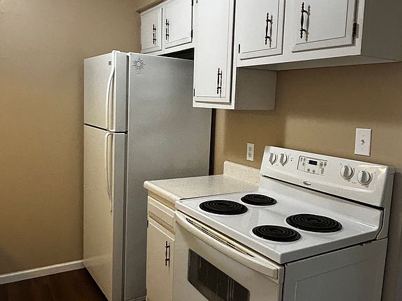 4th image of 4021 S Ricketts Ave #3