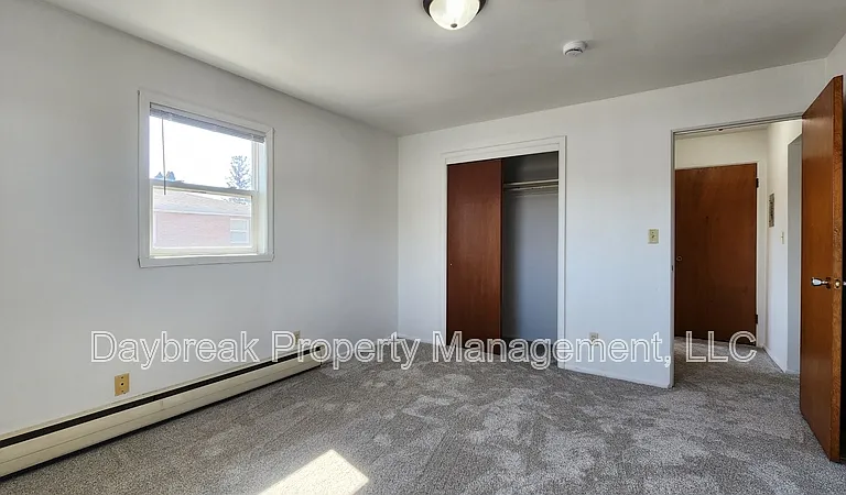 2913 8th St N #5 — Photo 9