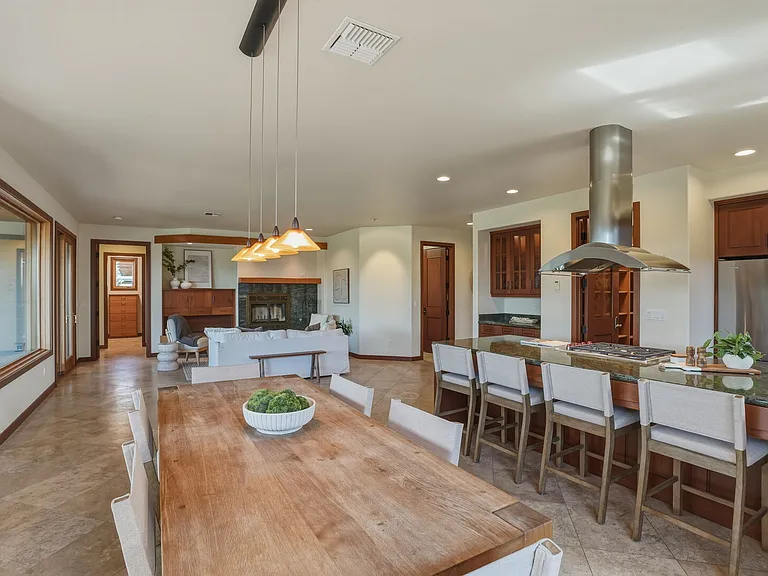 26 NW Shasta Pl — Photo 17