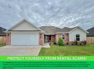 956 Maple View St, Springdale, AR 72762