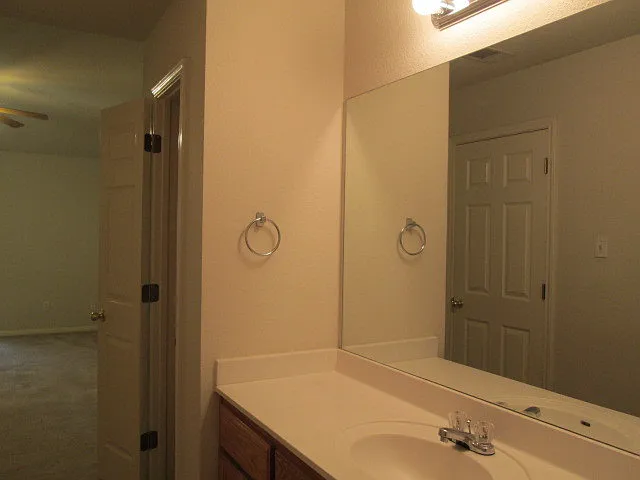 8713 Talyne Chaise Cir — Photo 18