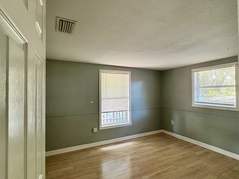 6110 Louisiana Ave — Photo 13