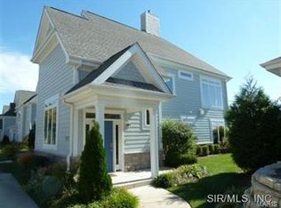 803 Wind Rivers Dr #B, Grafton, IL 62037