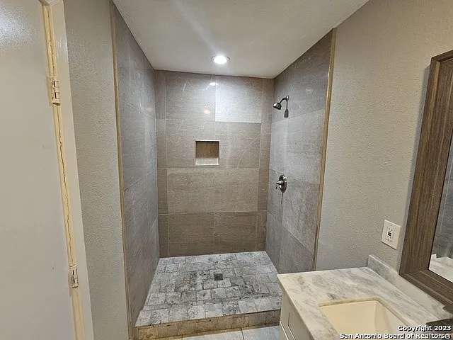 7692 Cascade Oak Dr — Photo 15