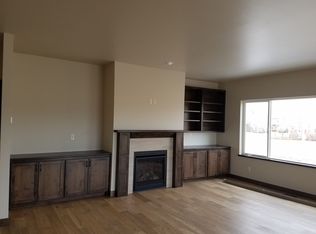 11 Slough Creek Dr, Bozeman, MT 59718