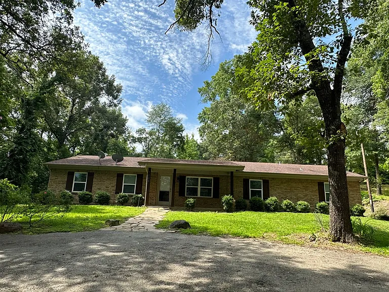 7268 County Road 492 — Photo 2