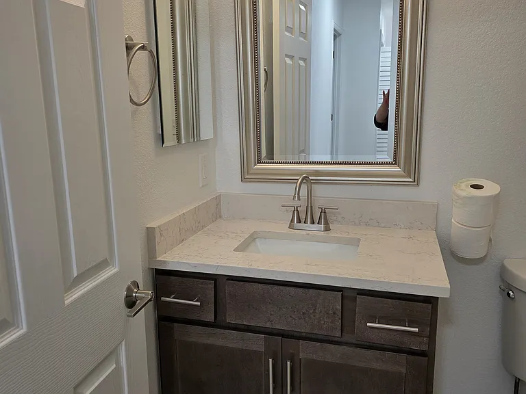 4725 N Josephine St — Photo 14