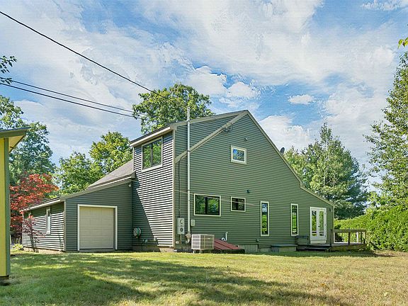 3rd image of 161 Abbot Hill Road