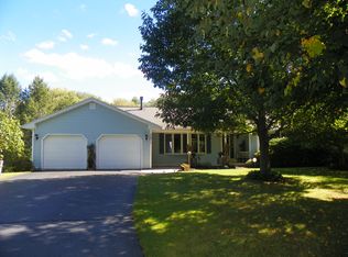 7624 Salmon Creek Rd, Williamson, NY 14589